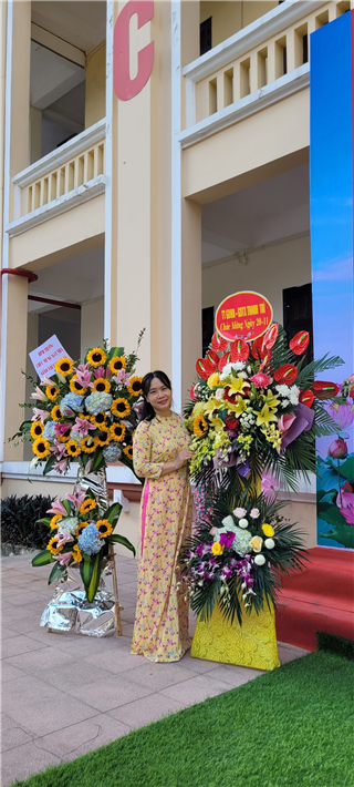 CÔ ĐẶNG THÚY HẰNG
