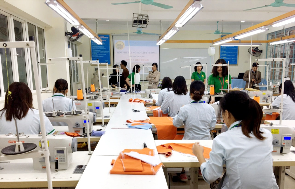 10 Sai Lầm Thường Gặp Khi Học Nghề May Thời Trang